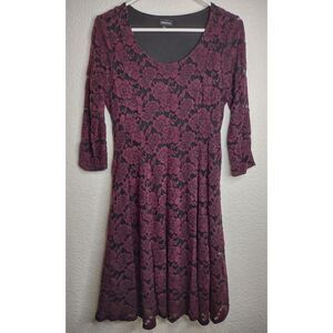 Torrid Mini Dress Lace Fluted Size 0 Burgundy Wine Stretch Floral Flowers